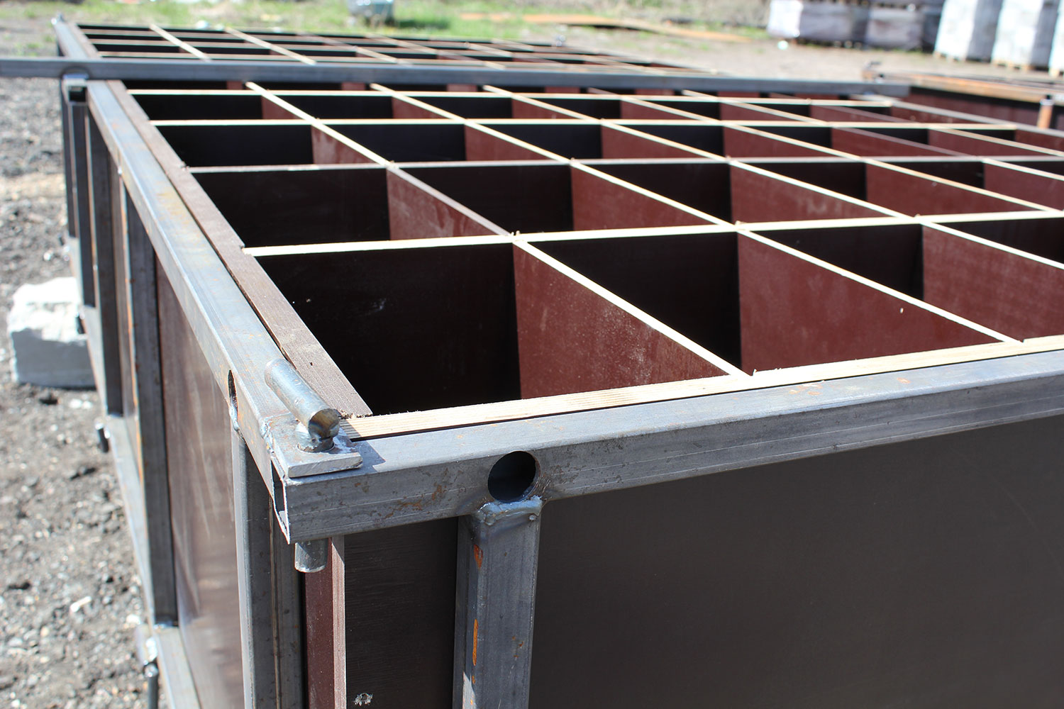 Высокоточные формы на металокаркасе