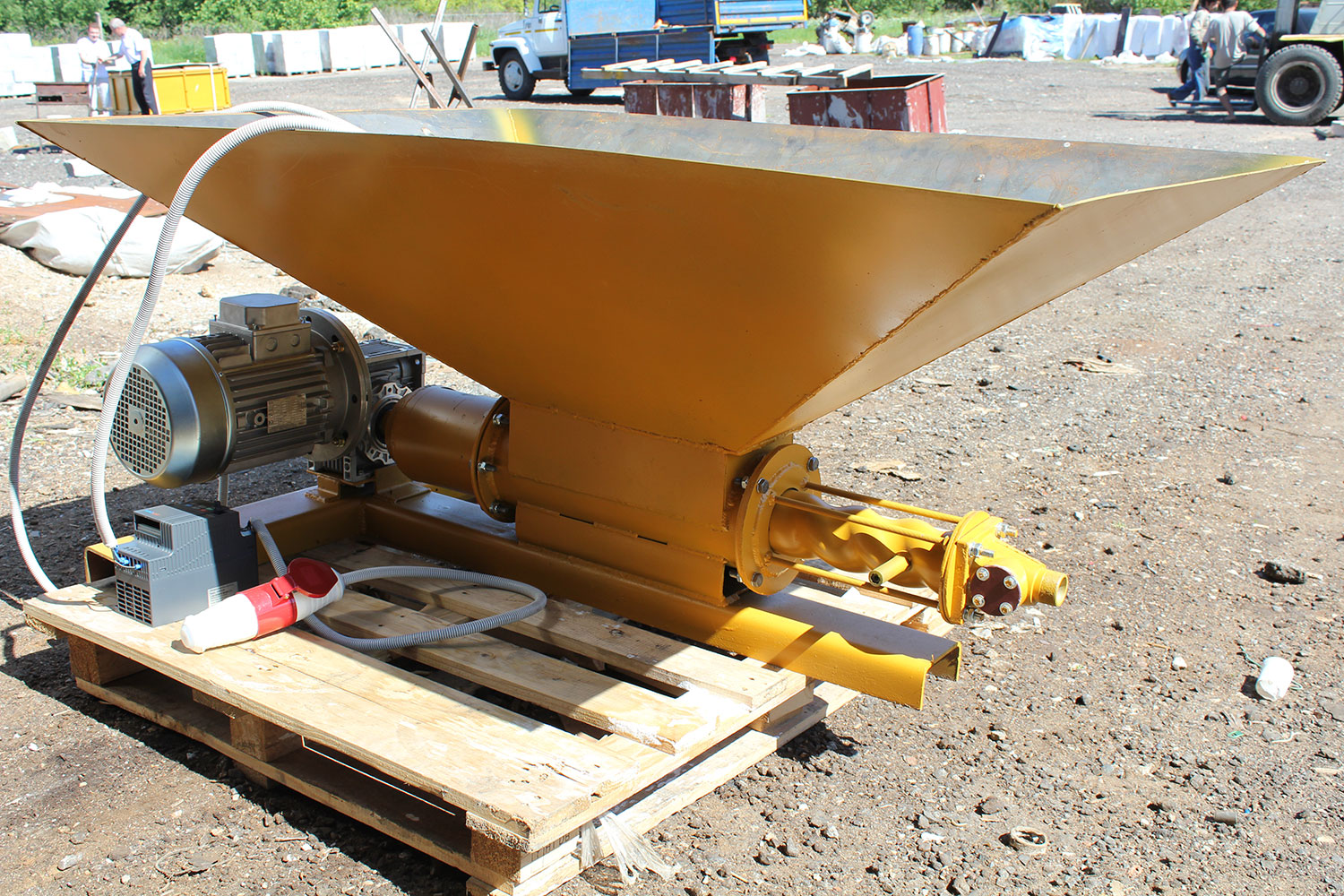 Героторный насос (штукатурная станция)