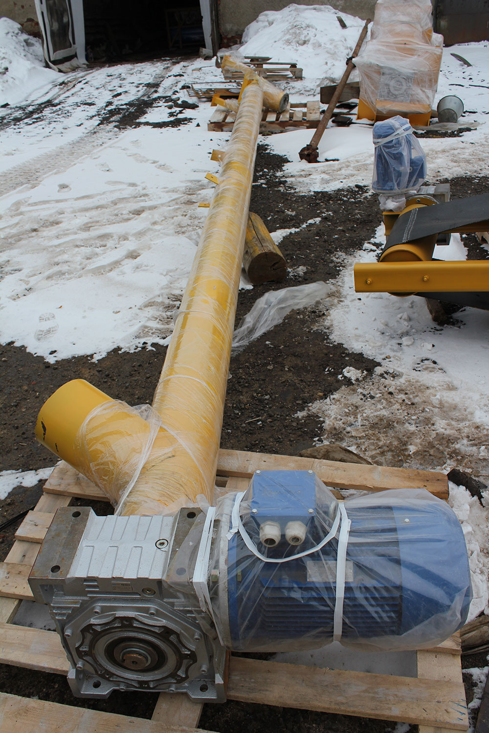 Шнековый транспортер